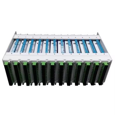 Intelligente Struktur 1U Glasfaserkabelmanager 12 Port Patch Panel OEM feuerfest