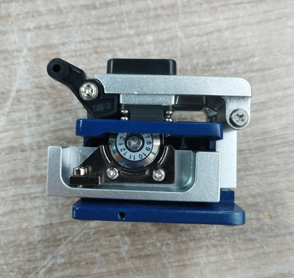 FC-6S Glasfaserschneider Kalt- und Heißverbindung CNC Glasfaserschneider